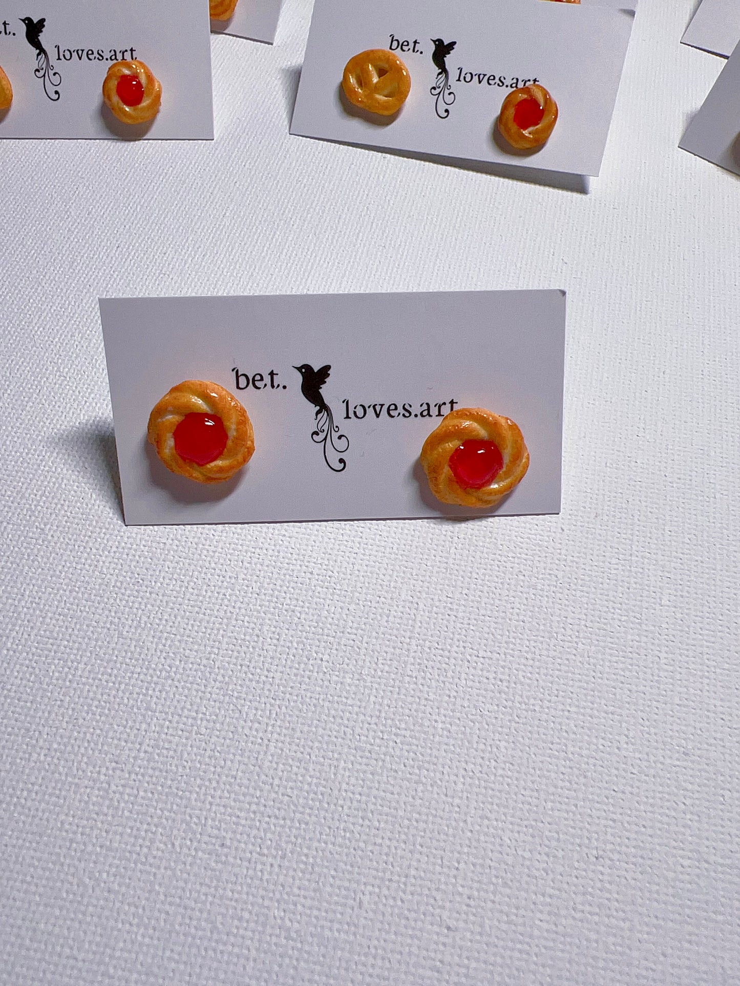 042 - Mini strawberry jam cookie stud earrings