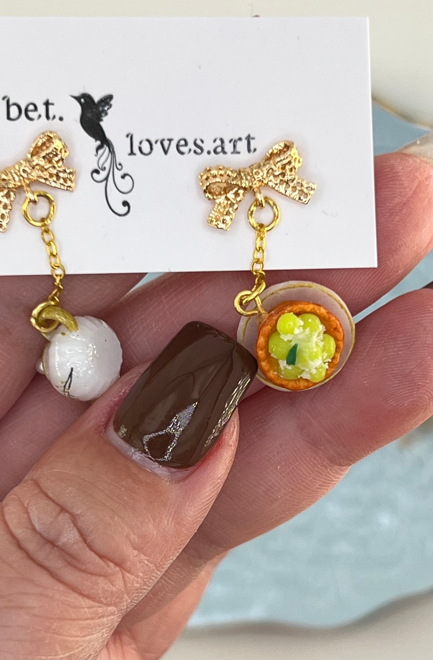 088 - Itsy bitsy teapot & grape tart earrings