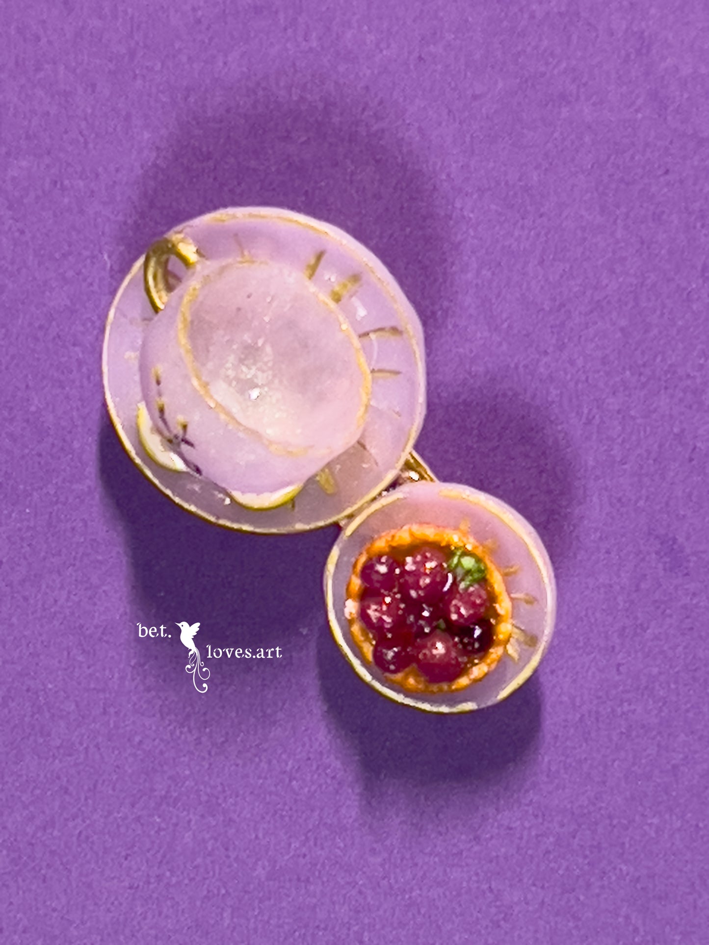 050 - “Tea please” grape tart brooch