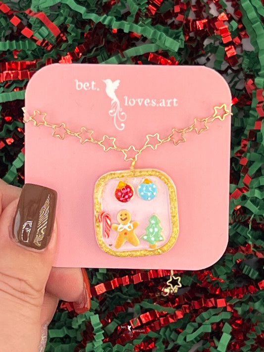 079 - Gingerbread biscuit necklace